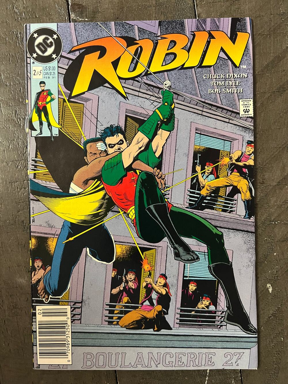 VINTAGE 1991 DC "ROBIN" #2 (2 of 5) - M - Never Opened!